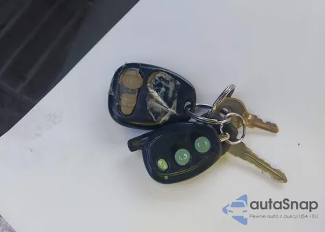 1998 Chevrolet K1500 Fleetside from USA, damaged, VIN 2GCEK19R8W1214500